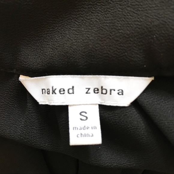 Black Pleated Detail Blouse - Picture 2 of 3